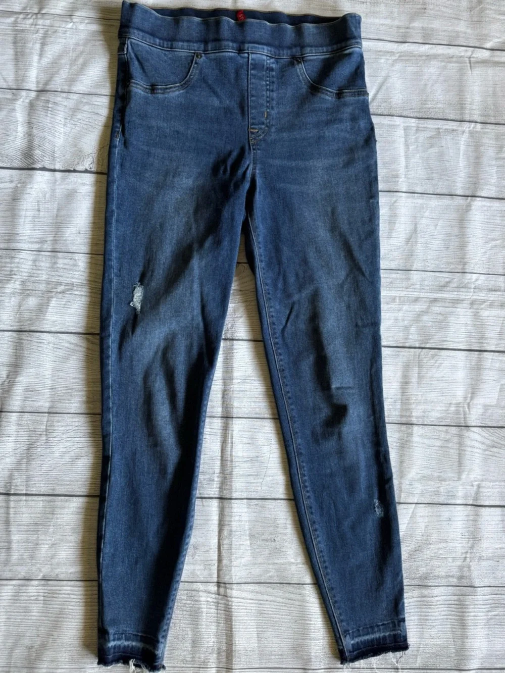 SPANX Pull-On Denim Leggings Sz M Med DarkWash Stretch Skinny Raw Hem Distressed - Picture 5 of 10